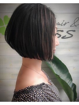 ブレス ヘアアンドスパ 湘南台(bless hair spa) エレガントな前下がりボブ