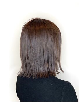 リグフクオカ(L.I.G fukuoka) レイヤーカット小顔に見せるヘア黒髪カタログ髪質改善福岡博多