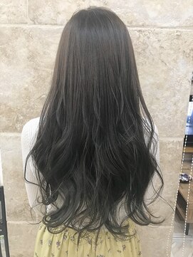 ティンク 天神(Tink) アッシュブラウン