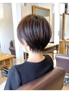 美容室 フォーリア Foglia くびれショート　マッシュショート
