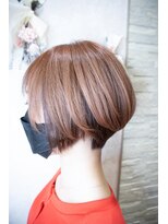 オラ ボーテ(Aura Beaute)&nbsp;20代30代40代大人かわいい インナーカラー ショートスタイル