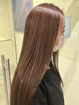 ビスポーク(BESPOKE) 20代30代40代大人可愛いミルクティーベージュハイライト