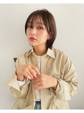 トレス(TRESS) 外ハネレイヤー　ボブレイヤー　くびれミディアム