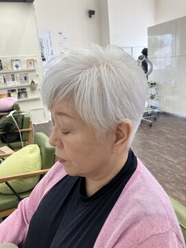 マジックデイズ(Magic Days) ヘアスタイルを自由に楽しみましょ♪