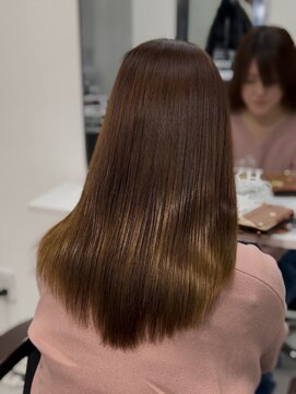 ロムーク 表参道(LOMKH) ブリーチ縮毛矯正×セミロング