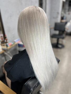 ワン(ONE) ホワイトベージュ