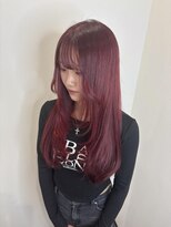 アレクサンドル オブ カラーズ トヤマ(ALEXANDRE OF COLORS TOYAMA)&nbsp;レイヤーカットとボルドカラー