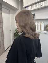 ペレ 渋谷(PELE)&nbsp;イメチェン/ホワイトブロンド/外ハネボブ/美髪/渋谷