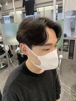 クロムトウキョウ ザ バーバー ネオン 新宿店(CHROM TOKYO the Barber ne/on)&nbsp;毛流れセンターパート