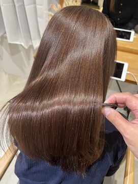 ラヴィエ(RAVIE) 【半田・髪質改善】縮毛矯正/トリートメント/マンツーマン