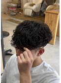大分スペインカールメンズマッシュパーマ刈り上げツーブロック