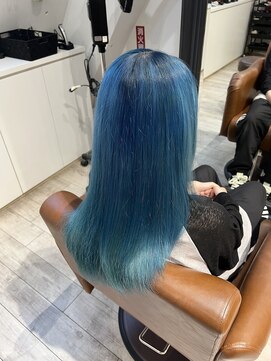 ルーツ(ROOTS) シアンカラー☆