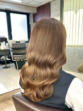 ナチュラルリーフ 仙台駅前店(Natural leaf) コテ巻きベージュ