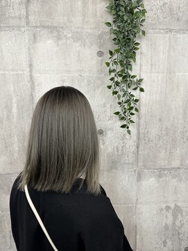 ヘアーメイク フィール ルア(FEEL Lua) アッシュグレー