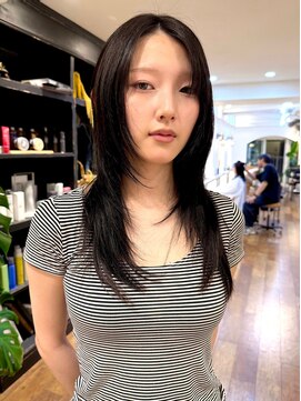 シアン ヘア デザイン(cyan hair design) 【cyan】暗髪とハッシュカット