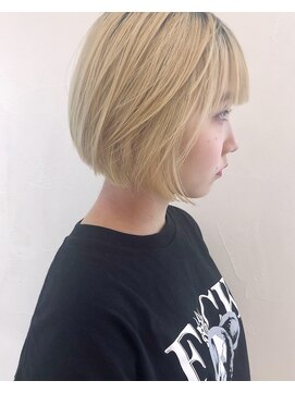 オーク 学芸大学(OAK) ブロンドベージュ×コンパクトショートボブ★多田