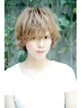 デザイナーズヘアー ラグジス(Designers hair LUXIS) ~【LUXIS】~外国人風パールショート☆