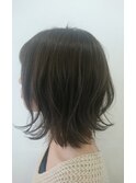 ダークグレージュ