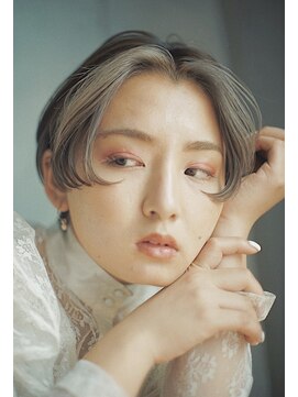 ハイジア(hygea) [hygea]ポイントカラー　透明感　ベージュアッシュ[薬院/警固]