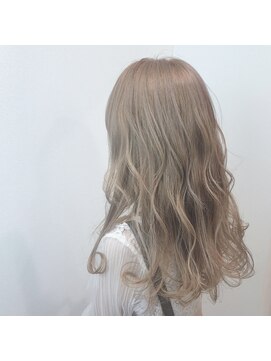 ソワン ドゥ ブレス フラン 東花園店(soin de brace Fran) ベージュ×ダブルカラー