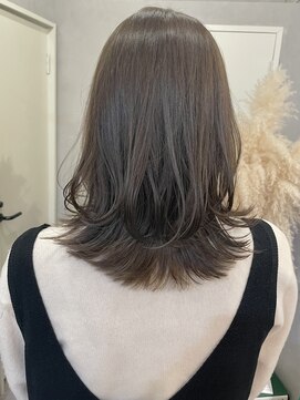 エニタイム(Anytime) まろやかベージュ レイヤーくびれ 木場美容室