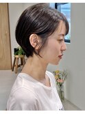 骨格美人ショートボブ
