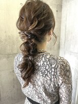 フローラ(FLORA) あみ下ろしヘアセット