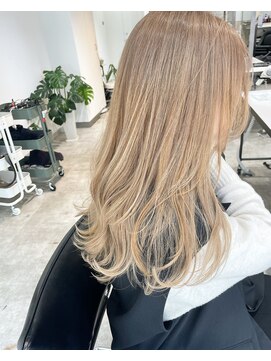 ラ ミュウ 八王子(LA.MIU) 【立体感のあるハイライトミルクティーベージュ】