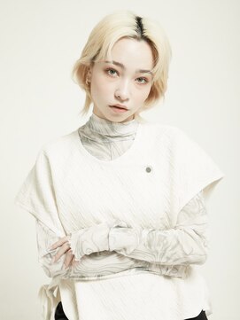 エンタク 新宿(enntaku) インナー/ベージュ/ケアブリーチ/ダブルカラ/新宿三丁目/新宿駅