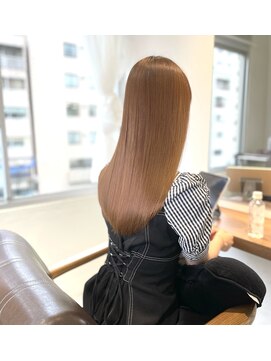 アールサロン 名駅(Rr SALON) ベージュカラー