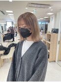 ミルクティーベージュ