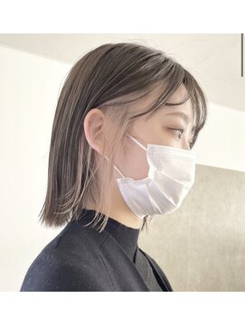 エリマ  茅ヶ崎(elima) ショートカットショートボブミルクティーベージュカラー前髪なし