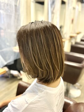 アンプリュス リアン(1+ Unplus lien) ブリーチハイライトデザインカラー伸ばしかけヘア/亀戸