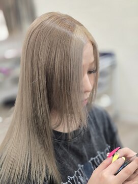 グランディールヘアデザイン(grandir hairdesign) デザインカラー/ミルクティーベージュ/ブリーチ/千葉