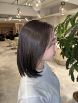 ミズチャーム(Ms.CHARM)&nbsp;伸ばしかけの方にもおすすめ！繋がる顔まわりに！内巻きボブ