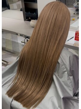 エイト 神戸三宮店(EIGHT) milk beige.