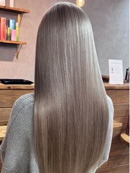 グリ(gris)の写真/顔周り、前髪だけのポイント縮毛矯正、全体の癖を丁寧に伸ばす縮毛矯正もメニューを多数ご用意◎