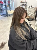 ブラウン(Brown)&nbsp;周りと差がつく＊ハイライトカラー