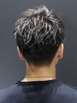 ソフトツイスト　アップバングショート
