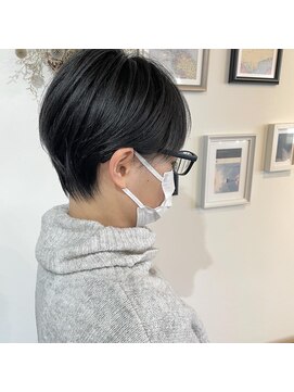 ルッツ カオラ(Ruttu KaoLa) 大人可愛い襟足スッキリ小顔ショート　30代40代50代　志木