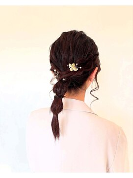 イフプロデュースドバイアミカ(iF produced by Amica) あみおろし