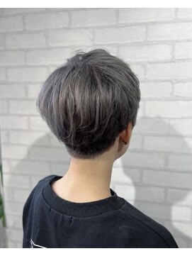 ビスイル 秋葉原店(Vis ill) ブルーシルバーアッシュブルージュ透明感グラデーションカラー