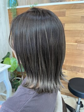 ヴィーナ(Veena) グレーアッシュ