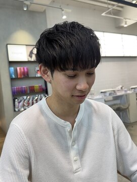 ゼスト パーク(ZEST PARK) ・ニュアンスパーマスペインカールシャドウパーマメンズパーマ