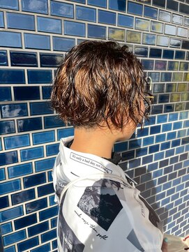 ラシンバン ラメール(LASHINVAN LAMER) インナーカラー×ショートパーマ