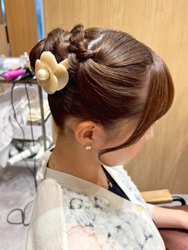 アエル 宝塚南口駅前店(aeru) 上品編み込みシニョンアレンジ【宝塚南口駅前駅】