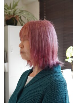 ライトリー(LYTRIE) 狐カラー×ピンク