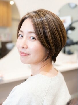 エメールヘア(aimere hair) 大人女性の艶ショートボブ×若見え美シルエットヘアドネーション