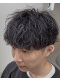 桑名波巻きパーマツイストスパイラルパーマセンターパートウルフ