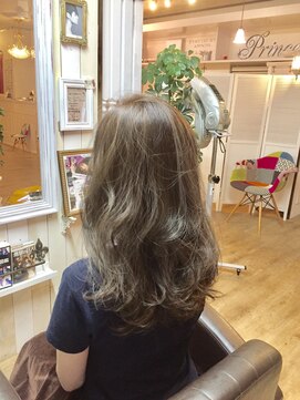 ベルズヘアー(Belle's Hair) ふんわりウェーブ